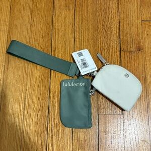 Lululemon Dual Pouch Wristlet